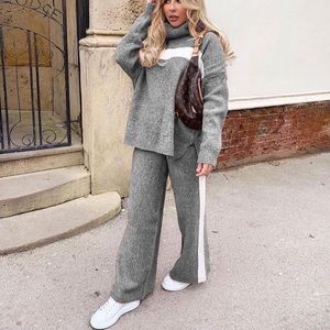 2-PIECE GREY KNIT SET - SMALL